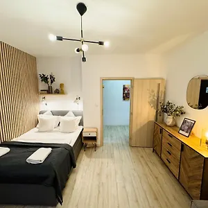  Apartament Nicelovely & Dlouha Czechy