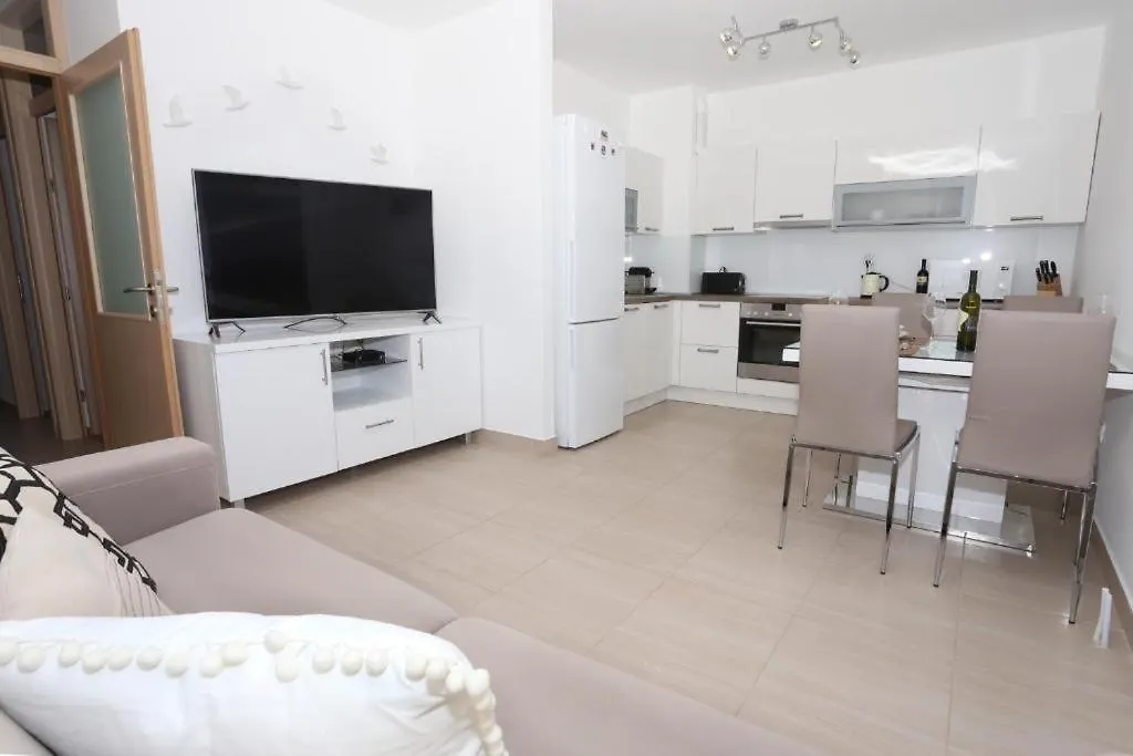 Apartments Kamelija Split