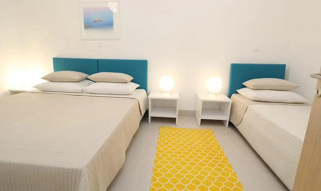 Apartments Kamelija Split